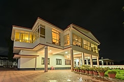 Bota Royal, Coorg