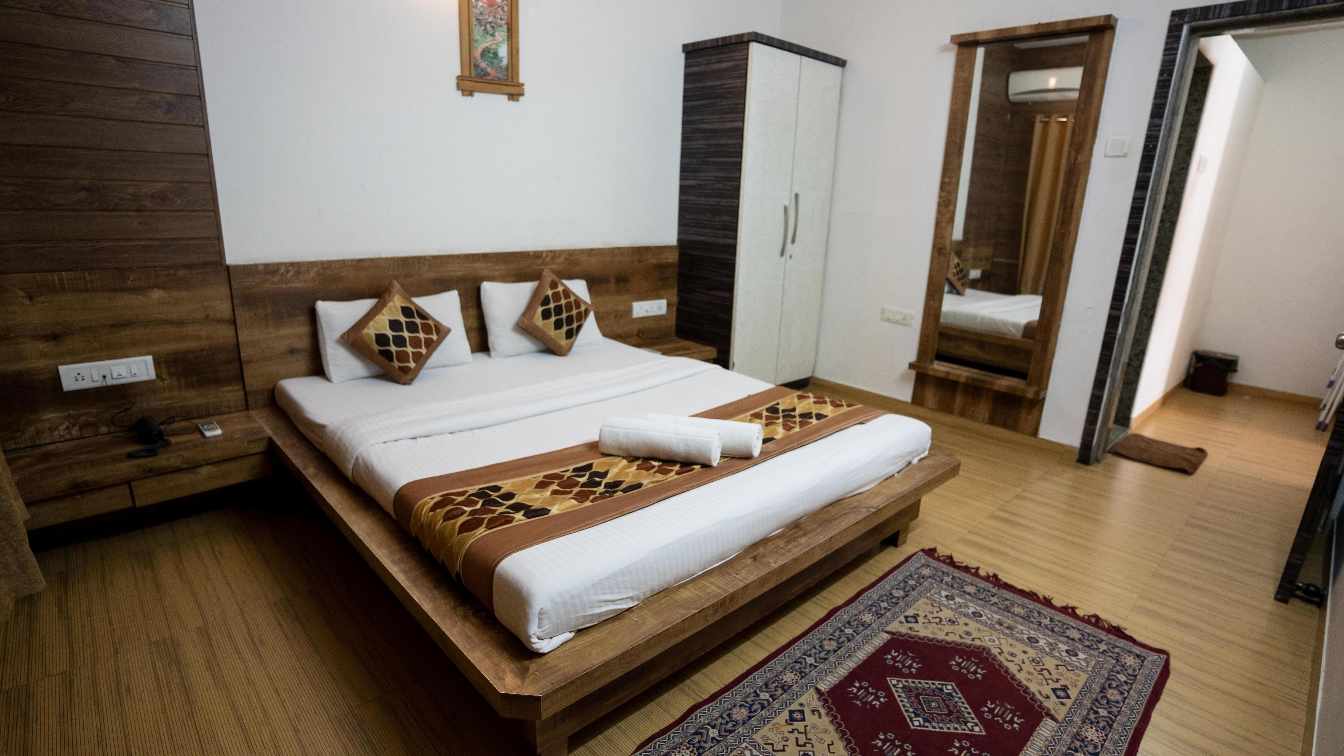 Ruturaj Inn