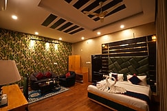 Hotel Bella Heights  Near Dalai Lama Temple, Dharamshala