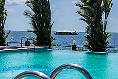 Goldfield Club & Lake Resort- Kumarakom, Kumarakom
