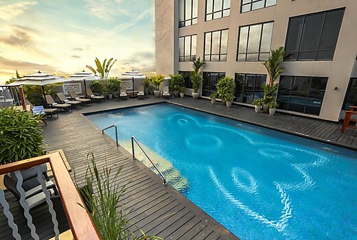 Expansive Outdoor Pool