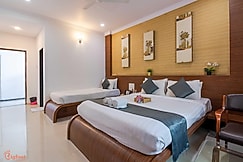 Saishree Hotel, Shirdi