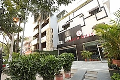 Hotel Capitol Hills @ Greater Kailash Delhi, Delhi