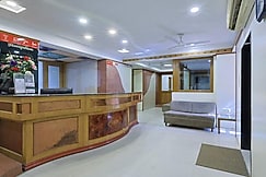 Hotel Rainbow, Vadodara
