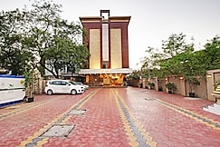 Hotel Sai Jashan Shirdi - Where blessings & comfort meet, Shirdi