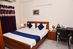 Hotel Sunshine, Gurgaon