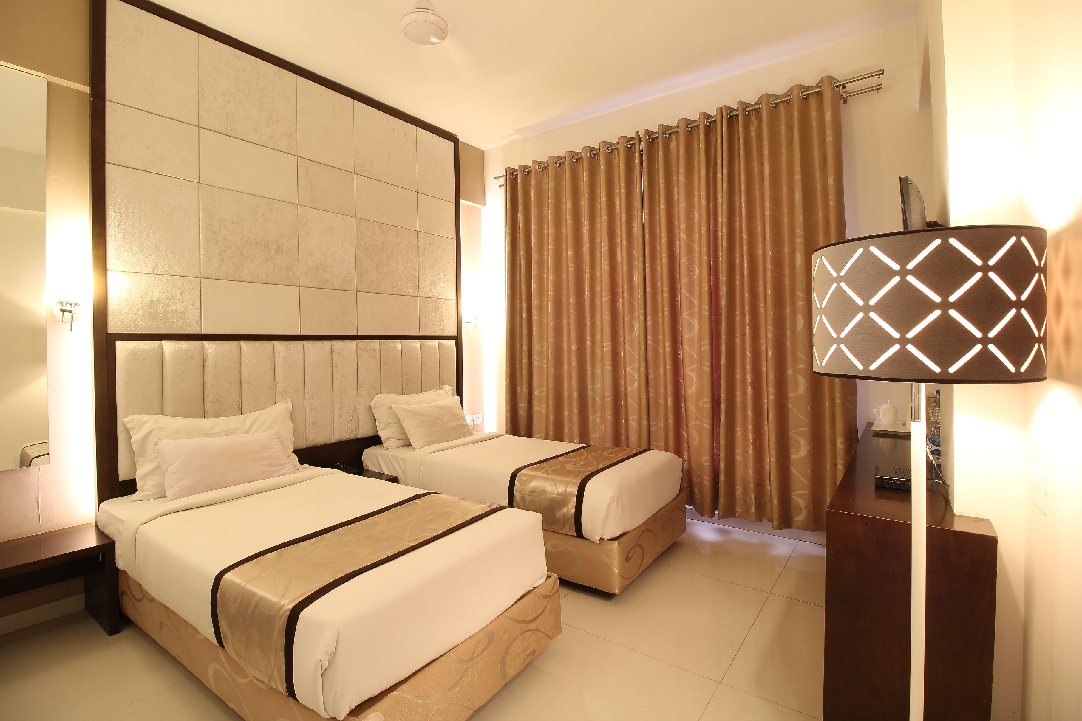 Executive Deluxe Twin Bed AC Room 1