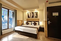 Saltstayz Select - Nehru Place & New Friends Colony, Delhi