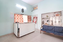 Hotel Chandra, Varanasi