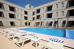 Hotel Uday Residency (Opp Radha Swami Satsang Beas), Rudrapur