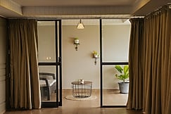 Misty Courtyard, Munnar