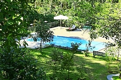 Coffee Route Resorts, Kutralam