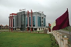 Relax INN Hotel & Resort, Raigarh