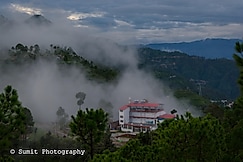 Hotel Snow Cliff, Lansdowne