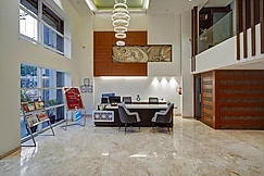Hotel The Pearl - Newly Renovated in City Centre, Delhi