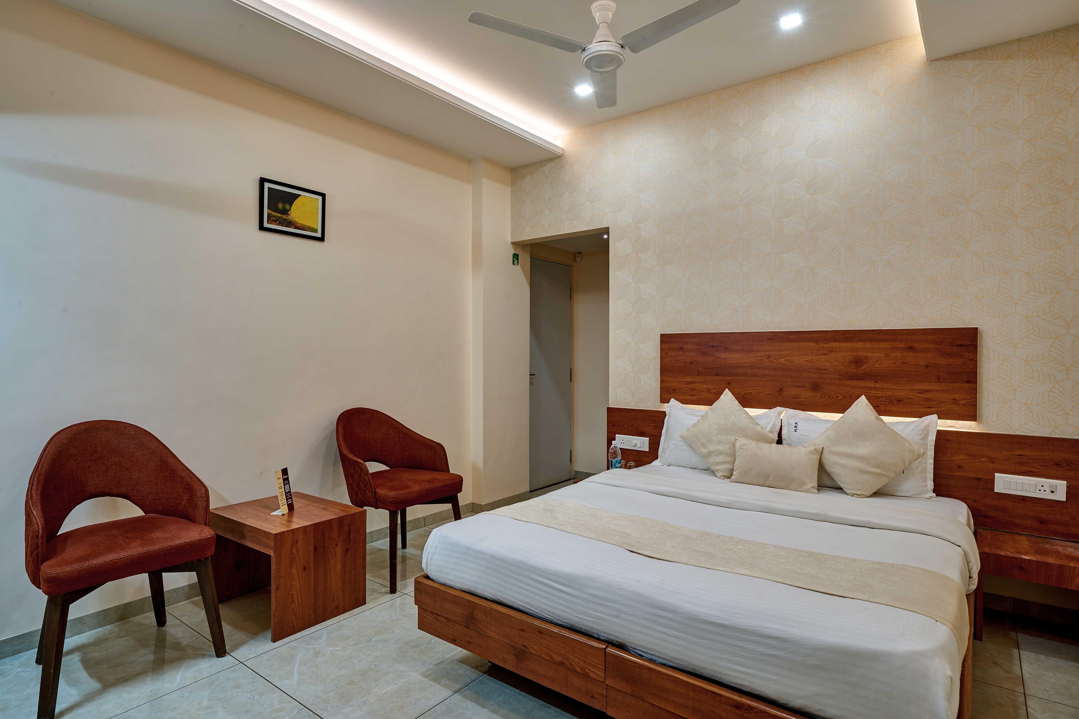 Hotel Rajpurush 5