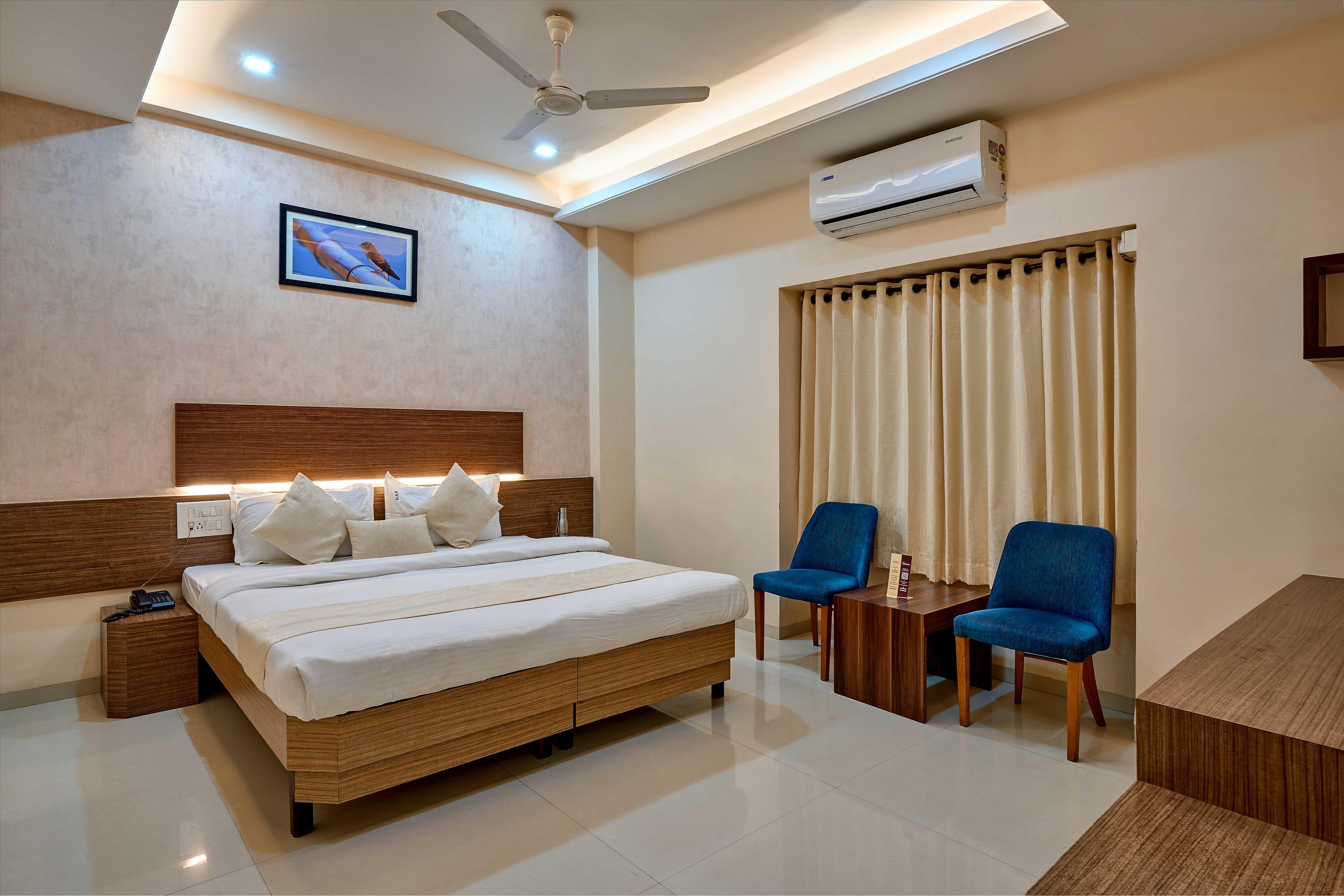 Hotel Rajpurush
