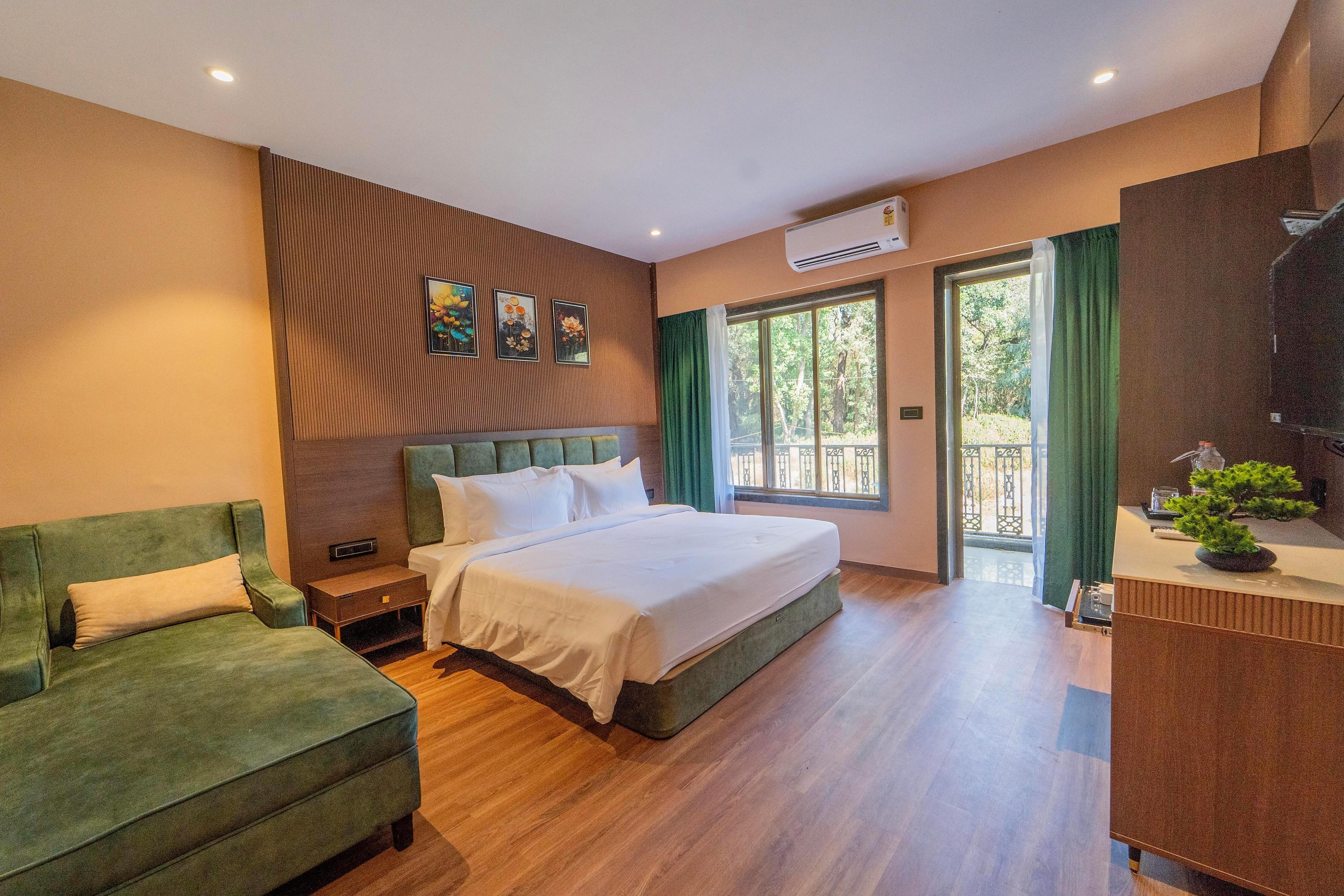Deluxe Room 1