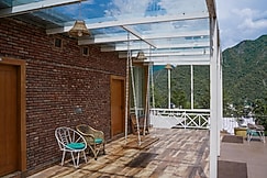 Swiss Cottage and Spa by Salvus, Rishikesh