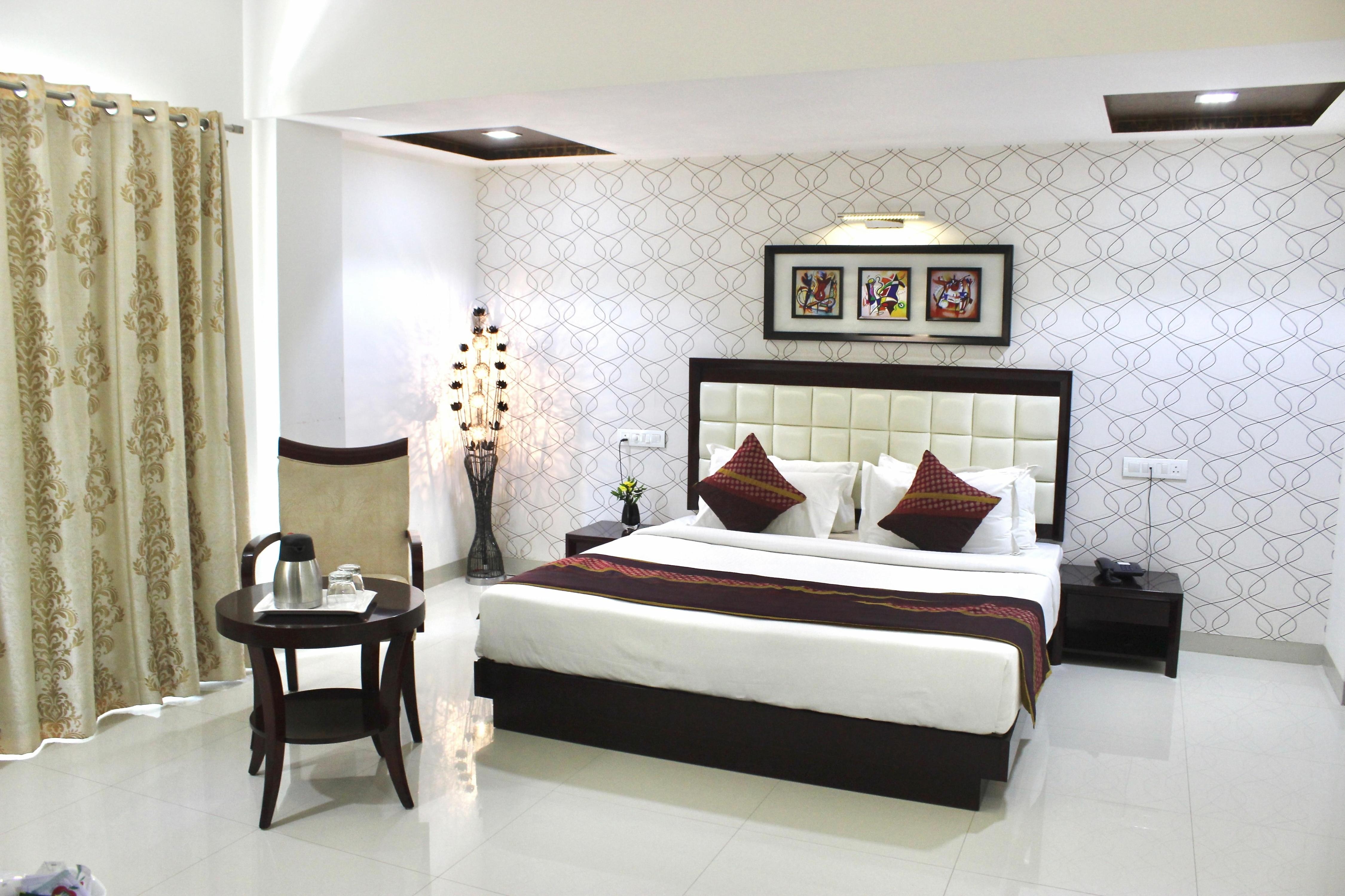 Krishna Inn