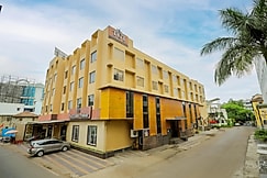 The Grand Thakar, Rajkot