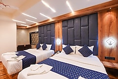 Hotel Prince Palace near Mumbai Airport., Mumbai