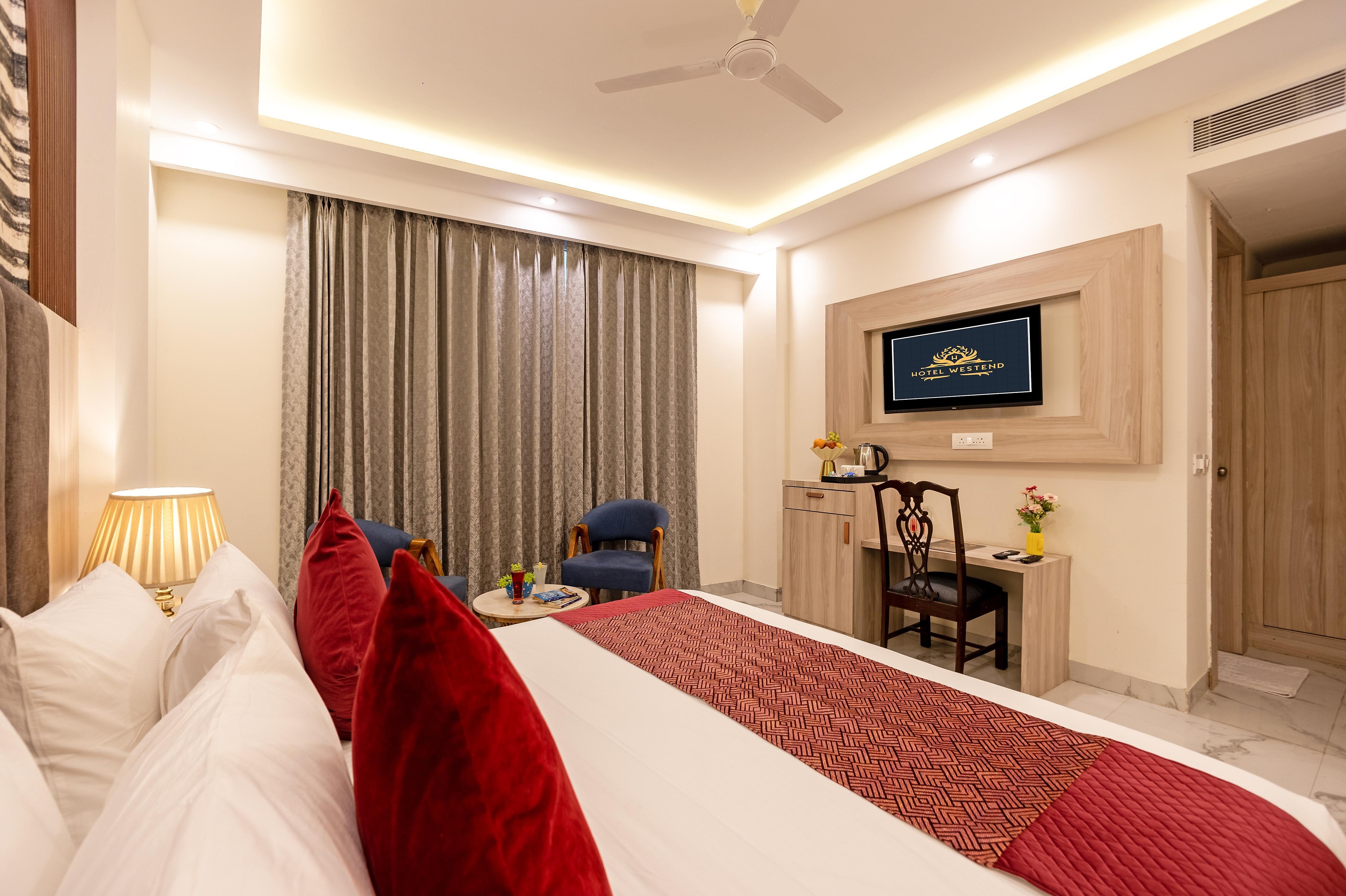 Hotel West End @ Delhi Airport By Luxury Group - Tap to explore photos