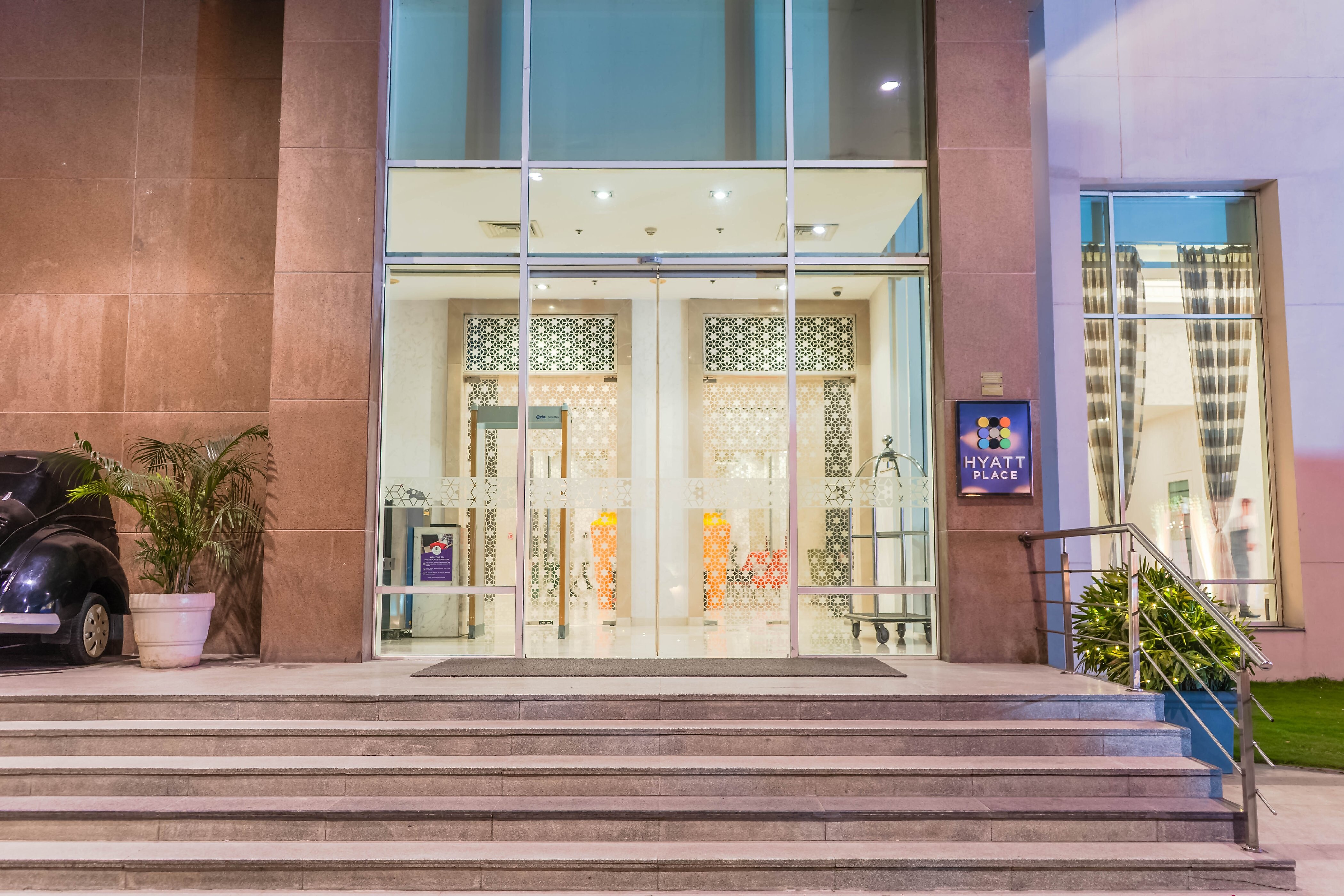 Hyatt Place Gurgaon Udyog Vihar Gurgaon Hotel Price, Address & Reviews