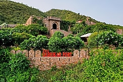 Fort Dadhikar, Alwar, Dausa