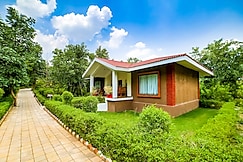 Lemon Tree WildLife Resort, Bandhavgarh