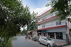 Falcon Guest House, Kolkata