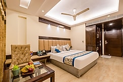 Hotel Sai Miracle (Newly Renovated) - Opp New Delhi Station & Connaught Place, Sonipat