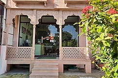 Hotel Ranthambhore Palace, Sawai Madhopur