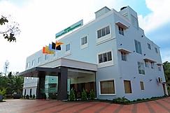 Hotel Gopalapuram International