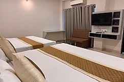 White Pearl, Jabalpur