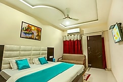 Raj Resort @Tapovan Road, Rishikesh