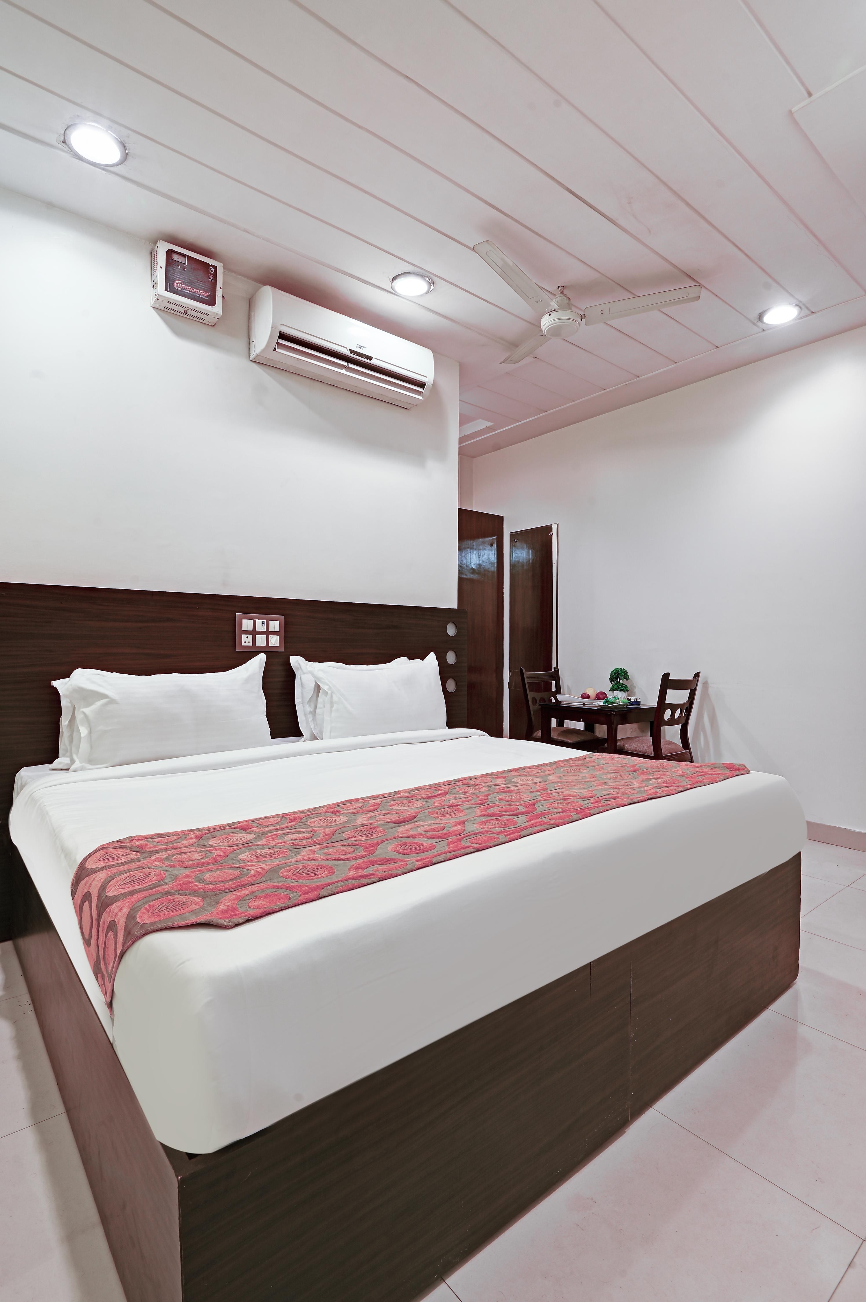 Hotel Amby Inn Lajpat Nagar - Tap to explore photos