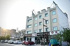 Hotel Flora, Haridwar