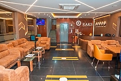 Hotel  Raks , Thanjavur