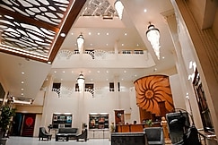 hotel centre plaza, Akola