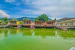 Houseboat New Mexico, Srinagar