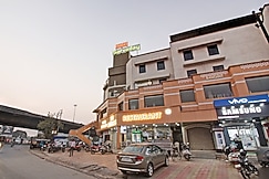 Hotel Sarvoday, Vapi