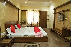 Hotel Shri Krishna, Bareli
