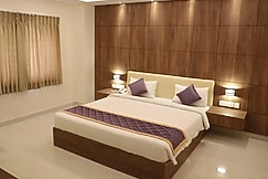 The Pommels Business Hotel , Bangalore