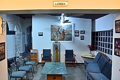 Hotel Grand Barrack, Khandwa