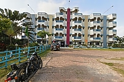Hotel Deepak, Bakkhali