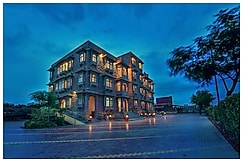 Garh Govind Resort, Bhopalgarh