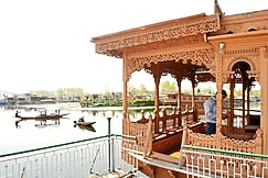 Firdous , Srinagar
