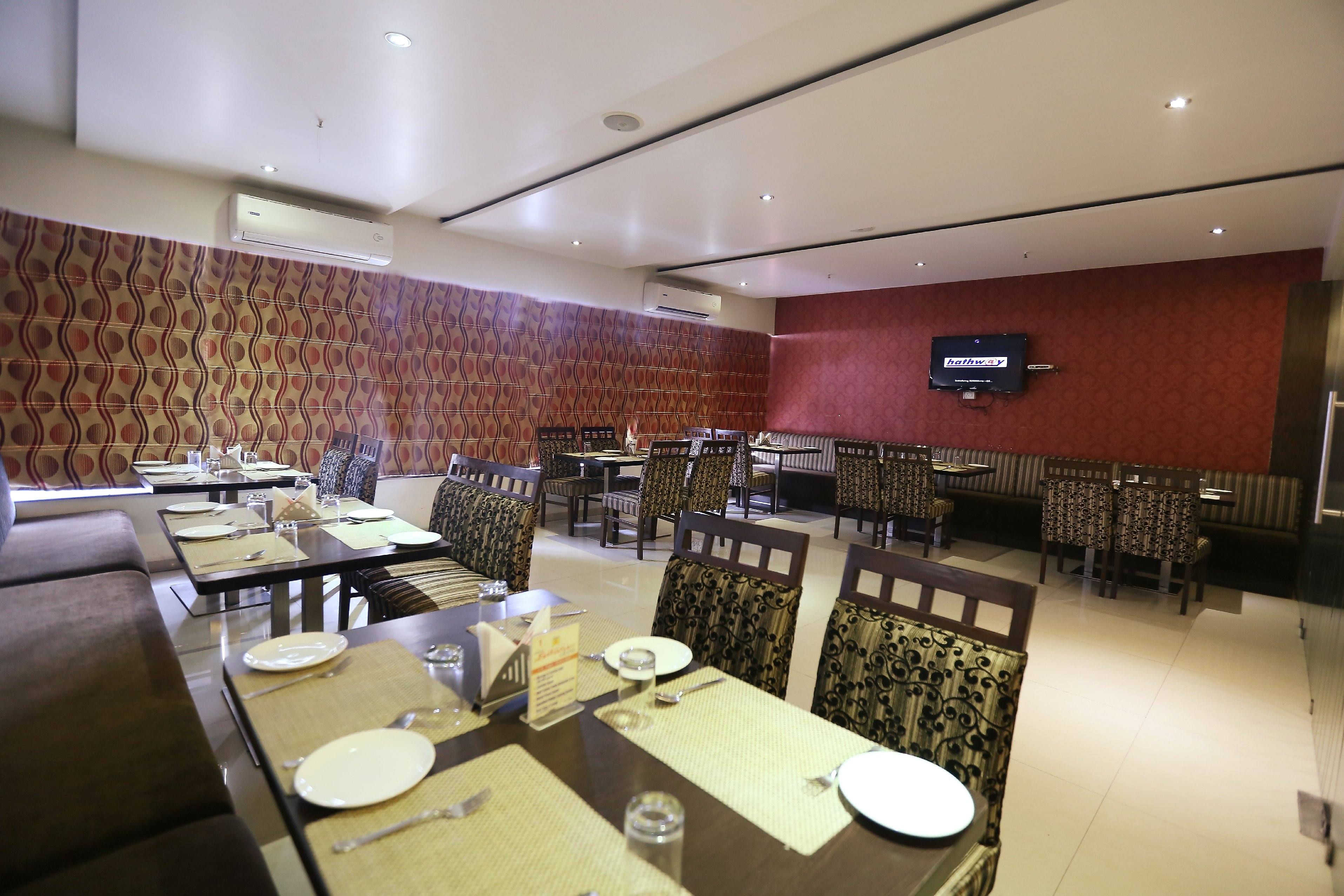 HOTEL SITARA GRAND LB NAGAR Hyderabad INR 498 OFF ( ̶2̶5̶9̶0̶ ) Hotel