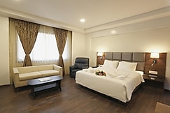 Fressotel Seetharam, Coimbatore